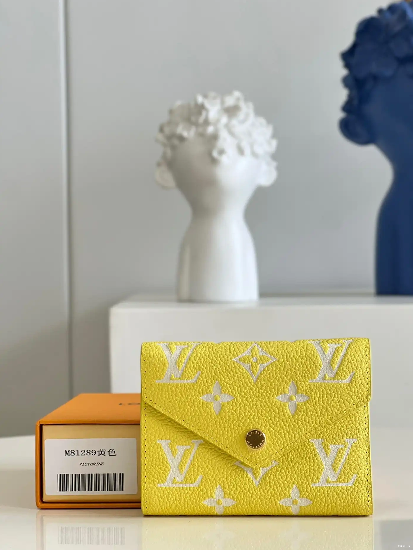 VICTORINE Wallet Louis Vuitton 0611